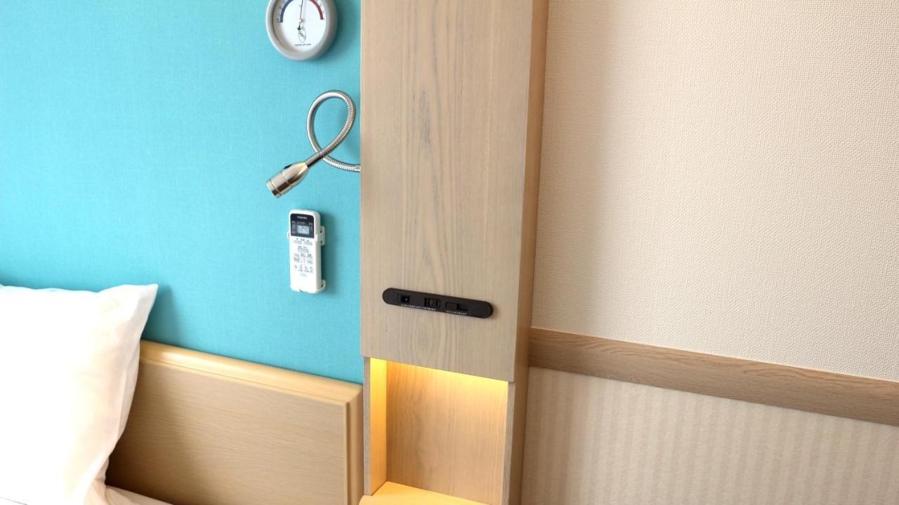 Toyoko Inn Oyama-Eki Higashi-Guchi No.2 Oyama  Exterior foto
